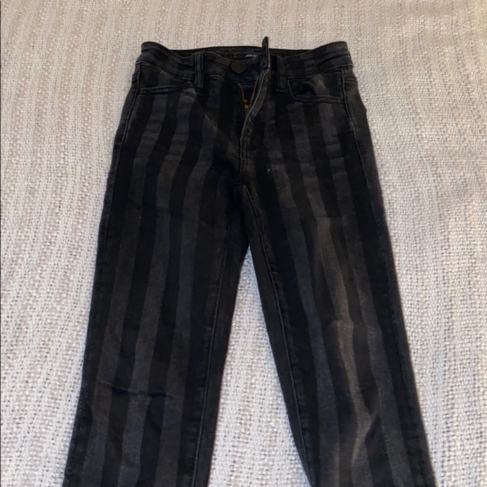 American eagle high waisted jeans